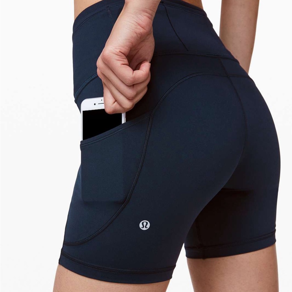 Lululemon Athletica True Navy Fast and Free 6”
